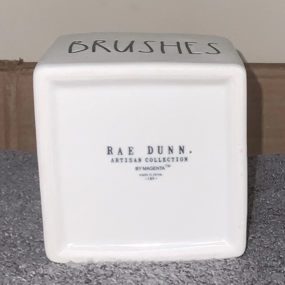 Rae Dunn BRUSHES holder